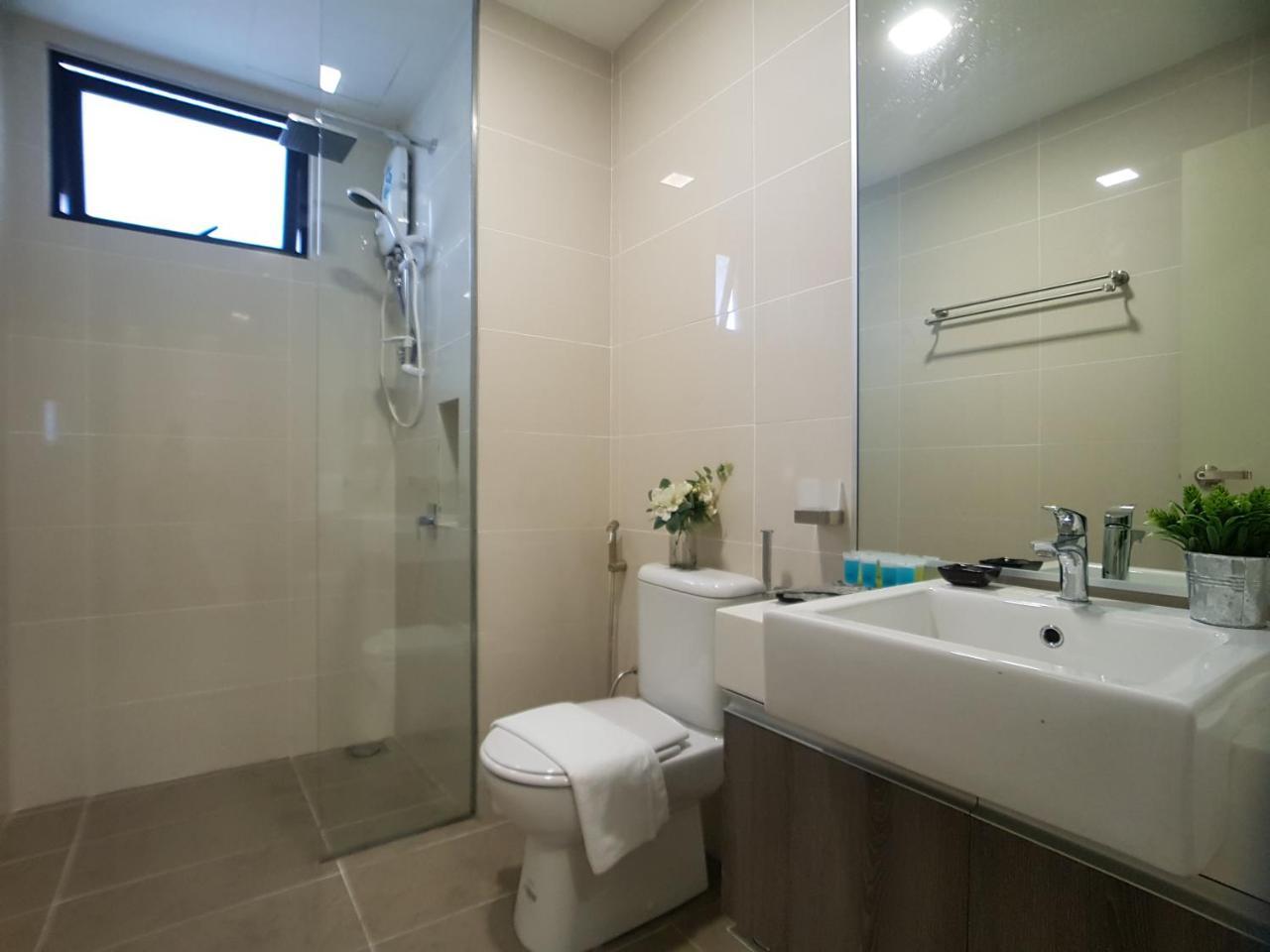 Southkey Mosaic By Cozystay Apartemen *